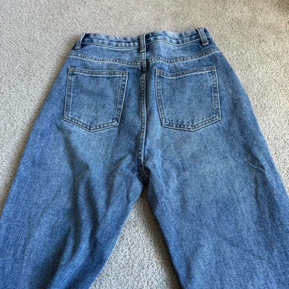 Vintage Wash Pretty Little Thing Split Hem Jeans - Picture 4 of 8